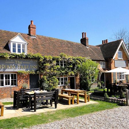 The Cherry Tree Inn Henley-on-Thames Ngoại thất bức ảnh